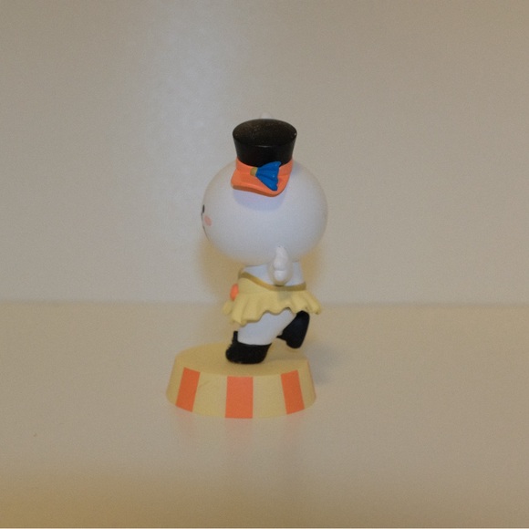 POPMART RARE Line Friends CIRCUS EDITION - Picture 3 of 4